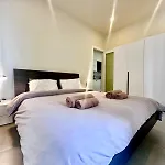 Charming Flat Off The Sea Front