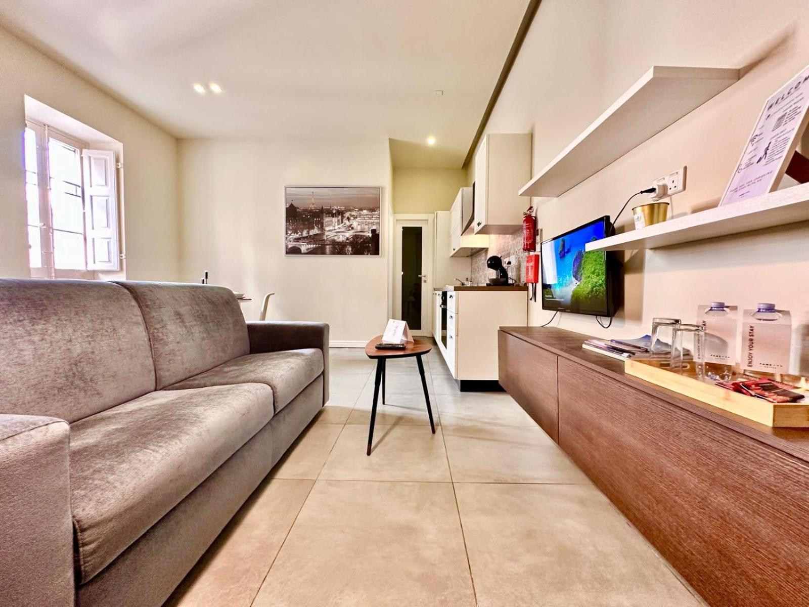 Charming Flat Off The Sea Front *