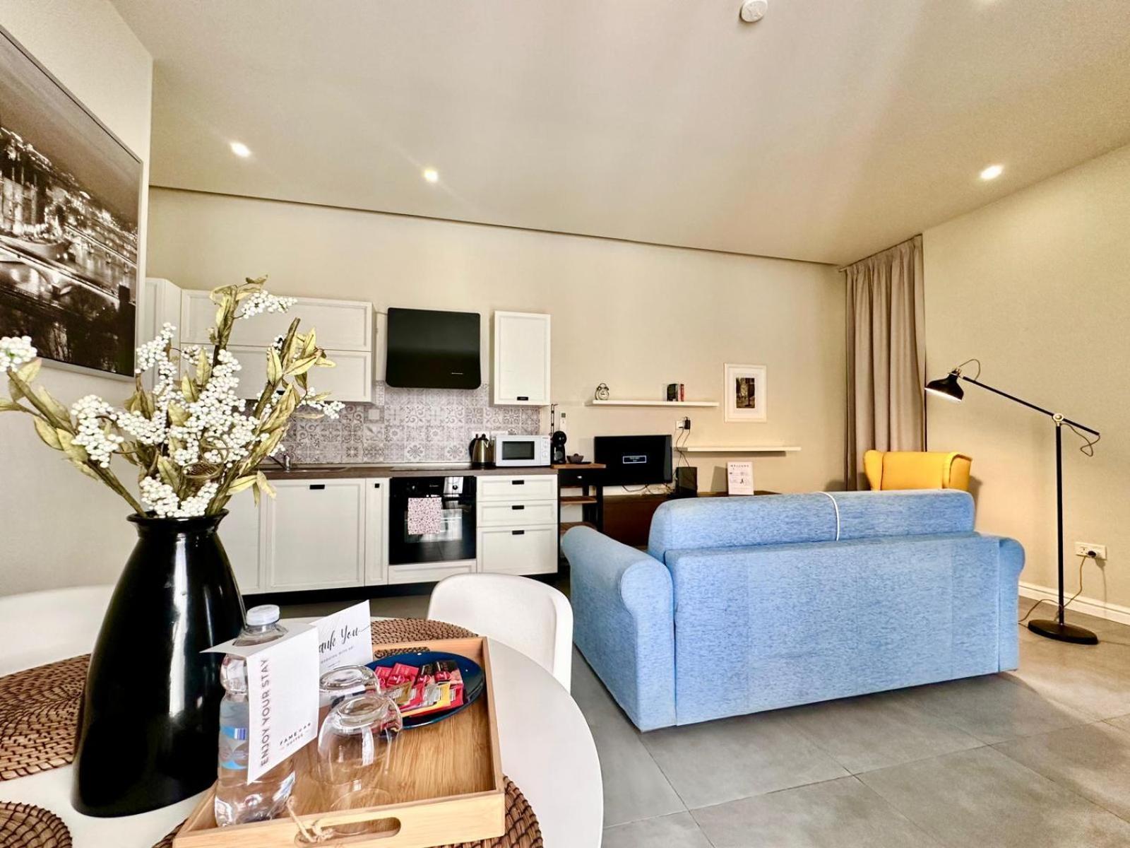 Charming Flat Off The Sea Front *